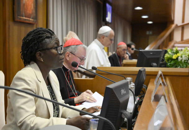 Pope Leo XIV Presents His First Encyclical On Artificial Intelligence - Vatican Pope Leo XIV, Cardinal Secretary of State Pietro Parolin (C) and Léocadie Wabo Lushombo (Left) (prominent Congolese theologian) attend the presentation of Pope Leo’s first Encyclical titled ‘Magnifica humanitas’ (Magnificent Humanity), in the Vatican on May 25, 2026, a call to remain human in the age of Artificial Intelligence (AI). Pope Leon XIV appealed for the safeguarding of humanity, promotion of truth, dignity of work, social justice, and peace. Photo by (EV) Simone Risoluti Vatican Media ABACAPRESS.COM Vatican City Rome Vatican (or Holy See)  Copyright: xABACAx