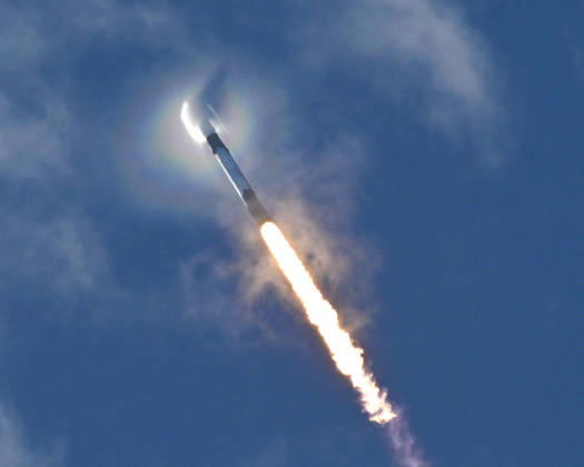 A vapor cone forms as the SpaceX Falcon 9 rocket launches at 7:48 AM from Launch Complex 40 on Memorial Day from the Cape Canaveral Space Force Station, Florida on Monday, May 25, 2026. SpaceX launched 29 more of its Starlink V2 satellites to low earth orbit.  CCP20260525001 JOExMARINO
