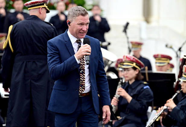 Craig Morgan performs after United States President Donald J Trump delivered remarks in the Amphitheater after laying a wreath at the Tomb of the Unknowns at Arlington National Cemetery in Arlington, Virginia on Memorial Day, Monday, May 25, 2026..Credit: Kyle Mazza Pool via CNP  KMZ4160copy KylexMazzax-xPoolxviaxCNP