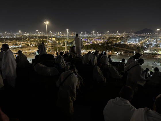 Prospective Muslim pilgrims at Arafat in Mecca MECCA, SAUDI ARABIA - MAY 26: Prospective pilgrims arrive at the Mount Arafat (Mountain of Mercy) to perform wuquf, considered as the most essential pillar of the Hajj, as Muslims from all over the world continue their worship to fulfill the Hajj pilgrimage in Mecca, Saudi Arabia on May 26, 2026. Pilgrims arriving in the Arafat area spend the night praying and worshipping. Ali Atmaca Anadolu Mecca Saudi Arabia. Editorial use only. Please get in touch for any other usage.  Copyright: x2026xAnadoluxAlixAtmacax