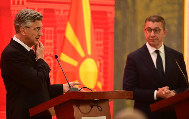 Hristijan Mickoski Prime Minister of North Macedonia (R) and his counterpart Andrej Plenkovic Primeminister of Croatia (L) during a joint press conference in Ohrid Republic of North Macedonia, MAy 26 2026. IMAGO PETR STOJANOVSKI
