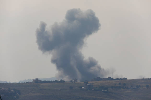 Israeli airstrikes hit southern Lebanon’s Nabatieh province NABATIEH, LEBANON - MAY 26: Smoke rise from the area as Israeli army carried out airstrikes, violating the ceasefire, in Nabatieh, Lebanon, on May 26, 2026. Ramiz Dallah Anadolu Nabatieh Lebanon. Editorial use only. Please get in touch for any other usage.  Copyright: x2026xAnadoluxRamizxDallahx
