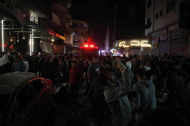RECORD DATE NOT STATED Israel Targets Hamas Military Chief Mohammed Odeh In Attack On Residential Building In Gaza City Emergency teams arrived at the scene following Israeli airstrikes on a residential building in the Rimal area of ‹‹Gaza City on May 26, 2026 in Gaza City, Gaza. According to a joint statement from Israeli Prime Minister Benjamin Netanyahu and Defense Minister Israel Katz, a strike carried out on a residential building in the Rimal neighborhood of Gaza City on Tuesday targeted the new Hamas military chief, Mohammed Odeh. Initial reports have said at least two were killed in the strike and 10 injured, but it was unclear if Odeh was among the casualties. Odeh was reportedly appointed to replace Izz al-Din al-Haddad, who was assassinated in an I  Copyright: xHashemxZimmox