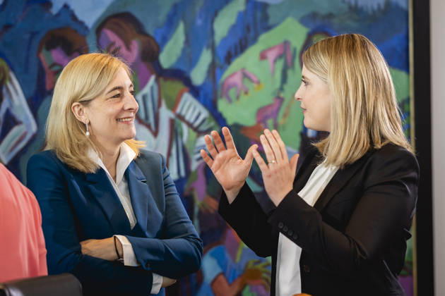 (L-R) Nina Warken (CDU), Bundesministerin fuer Gesundheit, und Verena Hubertz (SPD), Bundesministerin fuer Wohnen, Stadtentwicklung und Bauwesen, aufgenommen im Rahmen einer Kabinettssitzung in Berlin, 27.05.2026. Berlin Deutschland Copyright: xJulianexSonntagx