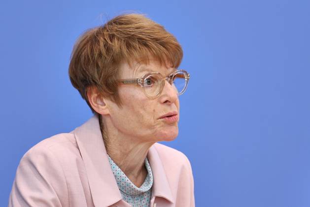 Berlin, Deutschland, 27.05.2026: Bundespressekonferenz: Vorstellung des Frühjahrsgutachten 2026 - Sachverständigenrat zur Begutachtung der gesamtwirtschaftlichen Entwicklung: Veronika Grimm Copyright: xdtsxNachrichtenagenturx dts_120820