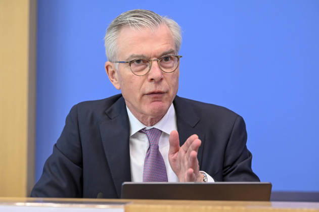 ABB BPK-GUTACHTEN - Prof. Dr. Martin Werding Bericht zum Thema Vorstellung des Fruehjahrsgutachten 2026-Sachverstaendigenrat zur Begutachtung der gesamtwirtschaftlichen Entwicklung auf der BPK Bundespressekonferenz in Berlin am 27.05.2026 Berlin Deutschland