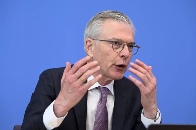 ABB BPK-GUTACHTEN - Prof. Dr. Martin Werding Bericht zum Thema Vorstellung des Fruehjahrsgutachten 2026-Sachverstaendigenrat zur Begutachtung der gesamtwirtschaftlichen Entwicklung auf der BPK Bundespressekonferenz in Berlin am 27.05.2026 Berlin Deutschland