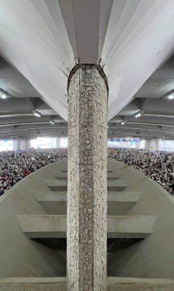 Muslim pilgrims perform stoning ritual during Hajj in Mina Muslim pilgrims walk on the first day of the symbolic stoning ritual during the annual Hajj pilgrimage in Mina, Saudi Arabia, on May 27, 2026. The ritual, known as the stoning of the devil, is one of the main rites of Hajj and is performed during Eid al-Adha. Photo by SPA Saudi Pess Agency APA Images Mecca Mecca Saudi Arabia 270526_Saudi_Arabia_SPA_1_00(6) Copyright: xSPAxSaudixPessxAgencyxSaudixPressxAgencyx xapaimagesx