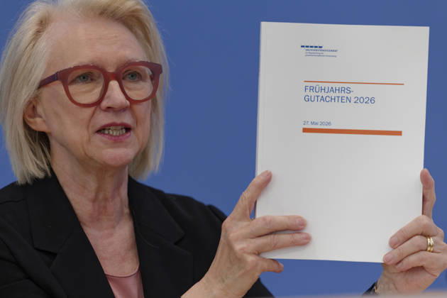 Wirtschaftsweise stellen Frühjahrsgutachten vor 2026-05-27 Deutschland, Berlin Bundespressekonferenz: Der Sachverständigenrat zur Begutachtung der gesamtwirtschaftlichen Entwicklung präsentiert sein Frühjahrsgutachten 2026. Im Bild Prof. Dr. Monika Schnitzer, Vorsitzende..