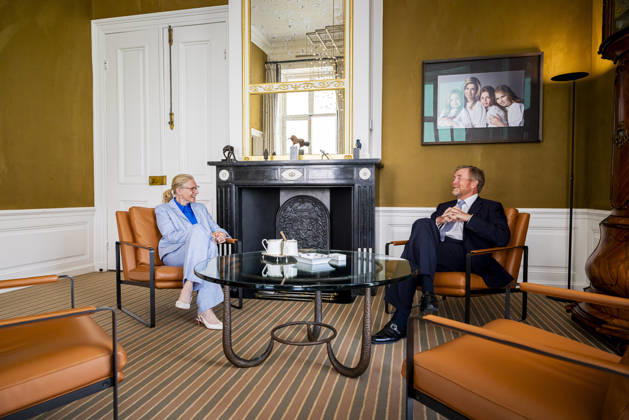 27-05-2026 HtB King Willem-Alexander during a meetng with Ms. Elanor Boekholt-O™Sullivan, Minister of Housing and Spatial Planning at palace Huis ten Bosch in The Hague. Â  Copyright: xPPEx