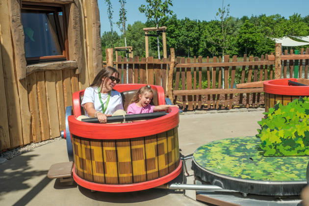 Eröffnung des neuen Themenbereichs Idefix Abenteuerland im Freizeitpark Belantis bei Leipzig. Der familienorientierte Erlebnisbereich rund um die bekannten Asterix-Figuren ist Teil der geplanten Weiterentwicklung des Parks zum zukünftigen Asterix-Park Deutschland. Eröffnung Idefix Abenteuerland