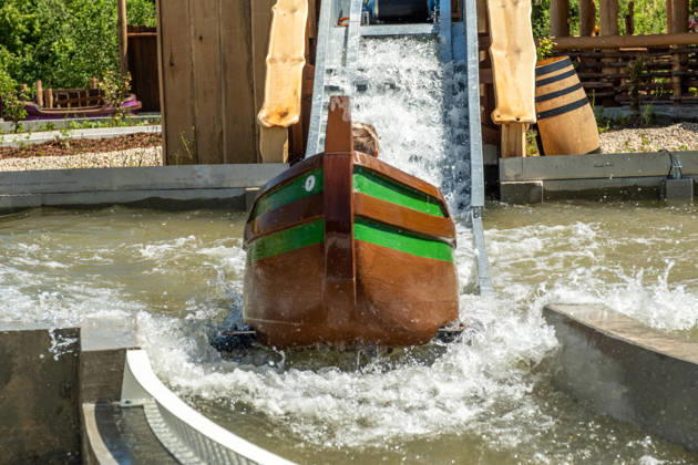 Eröffnung des neuen Themenbereichs Idefix Abenteuerland im Freizeitpark Belantis bei Leipzig. Der familienorientierte Erlebnisbereich rund um die bekannten Asterix-Figuren ist Teil der geplanten Weiterentwicklung des Parks zum zukünftigen Asterix-Park Deutschland. Eröffnung Idefix Abenteuerland