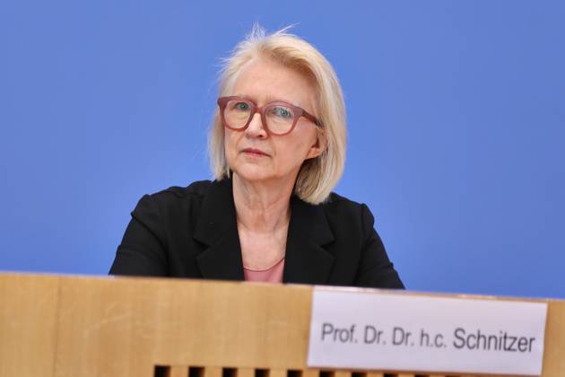 Berlin, Deutschland, 27.05.2026: Bundespressekonferenz: Vorstellung des Frühjahrsgutachten 2026 - Sachverständigenrat zur Begutachtung der gesamtwirtschaftlichen Entwicklung: Monika Schnitzer Copyright: xdtsxNachrichtenagenturx dts_120824