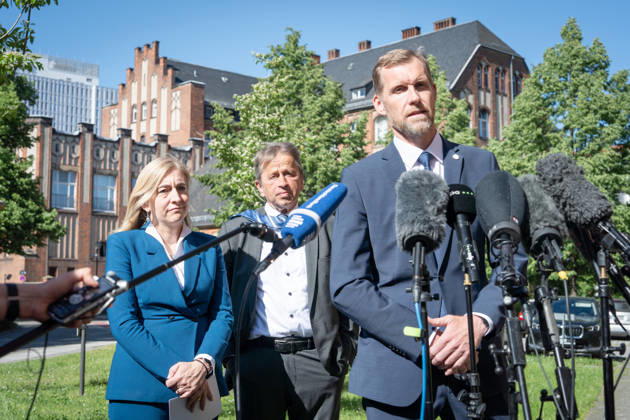 Bundesgesundheitsministerin, Nina Warken, Vorstandsvorsitzender, Charité, Heyo K. Kroemer Berlin, Pressestatement, Bundesgesundheitsministerin, Nina Warken, Vorstandsvorsitzender, Charité, Heyo K. Kroemer, Charité, Campus Mitte Berlin Berlin GER