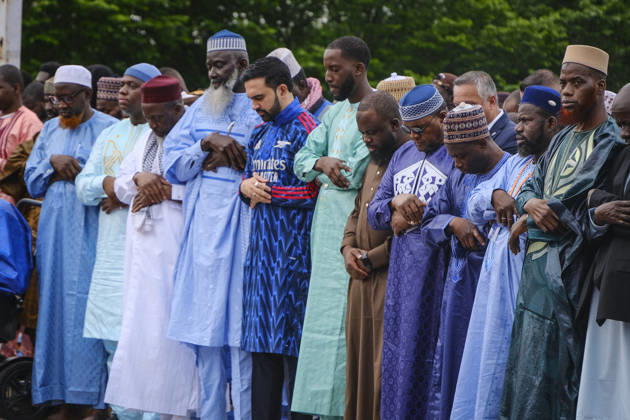 NEW YORK, NY- MAY 27: Mayor Zohran Mamdani attends Eid al-Adha prayers this morning at Yancey Track and Field at Macombs Dam Park in the Bronx; wearing arsenal attire on May 27, 2026 in New York City. Copyright: xKatiexGodowski MediaPunchx