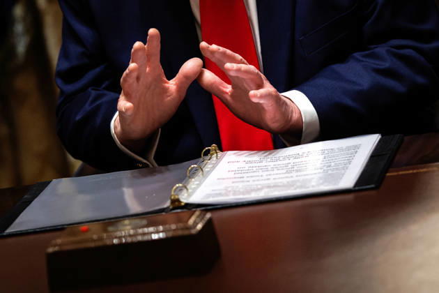May 27, 2026, Washington, District Of Columbia, USA: United States President Donald J Trump holds a Cabinet meeting in the Cabinet Room of the White House in Washington, DC, USA, on May 27, 2026. Trump is holding the meeting with members of his Cabinet as the US and Iran creep closer to a deal Washington USA - ZUMAs152 20260527_faa_s152_047 Copyright: xSamuelxCorumx-xPoolxviaxCNPx