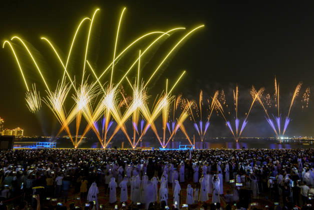 May 27, 2026, Doha, Qatar: Fireworks seen displayed during Eid al-Adha celebrations marking the first day of the Muslim festival of Eid al-Adha at Katara Cultural Village. Muslims around the world celebrate Eid al-Adha, one of Islams most important holidays, which commemorates Prophet Abrahams willingness to sacrifice his son in obedience to God Doha Qatar - ZUMAs197 20260527_aaa_s197_086 Copyright: xNoushadxVariyattiyakkalx