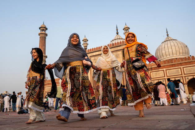 Eid al-Adha in India NEW DELHI, INDIA - MAY 28: Children enjoy themselves after offering Eid al-Adha prayers at Jama Masjid in New Delhi, India, on May 28, 2026. Amarjeet Kumar Singh Anadolu New Delhi India. Editorial use only. Please get in touch for any other usage.  Copyright: x2026xAnadoluxAmarjeetxKumarxSinghx