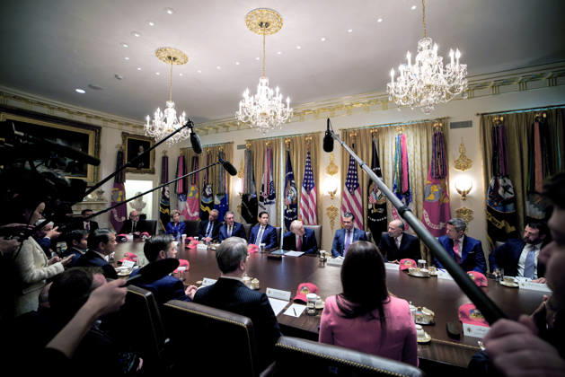 DC: President Trump Holds a Cabinet Meeting U.S. President Donald Trump holds a Cabinet meeting in the Cabinet Room of the White House on May 27, 2026 in Washington, D.C. Trump is holding the meeting with members of his Cabinet as a the U.S. and Iran creep closer to a deal. (Photo by Samuel Corum Sipa USA) Credit: CNP AdMedia Washington District of Columbia United States of America EDITORIAL USE ONLY  Copyright: xx AdMediax admphotostwo992681