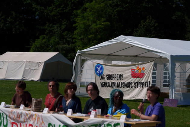 Climate Camp activists prepare for demonstration weekend in Hamm Germany - Hamm, 28.05.2026 Climate Camp press conference ahead of planned demonstrations against fossil gas infrastructure in Hamm. Organizers announced actions and protests scheduled for Friday and Saturday. North Rhine-Westphalia