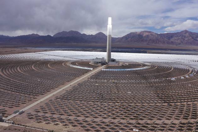 Solar Thermal Power Plant HAIXI, CHINA - MAY 28, 2026 - Aerial view of the Zhongkong Delingha 50 MW solar thermal power plant, one of China s first demonstration projects for solar thermal power generation, in Delingha City, Haixi Prefecture, Qinghai Province, China on May 28, 2026. Haixi Qinghai China  Copyright: xCFOTOx i1779991966227