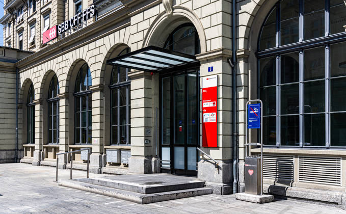 Knife attack with multiple injuries, Winterthur, Switzerland Winterthur, Switzerland, 28th May 2026:One of the knife attacks is believed to have taken place at this entrance to the station building. Water visible on the floor was used to wash away the blood. A total of four people were injured, some seriously. Copyright: xAndreasxHaasx