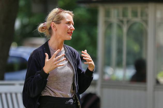 Berlin, Deutschland, 28.05.2026: Lichtenberg: Verdi-Protest gegen die geplante Krankenkassenreform: Ines Schwerdtner (Linke) ist bei den Protesten vor Ort. Am Sana Klinikum Lichtenberg findet die Aktion Rote Karten für Frau Warken statt. Copyright: xdtsxNachrichtenagenturx dts_121067