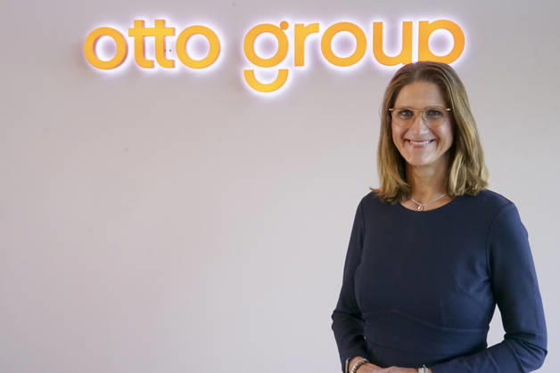 CNTV OTTOPK- Katy Roewer, CFO praesentiert die Ergebnisse des abgelaufenen Jahres 25 auf der Bilanz PK der OTTO Group (OTTO Versand) in in der Otto Centrale Hamburg - Bramfeld am 28.05.2026 Hamburg Deutschland