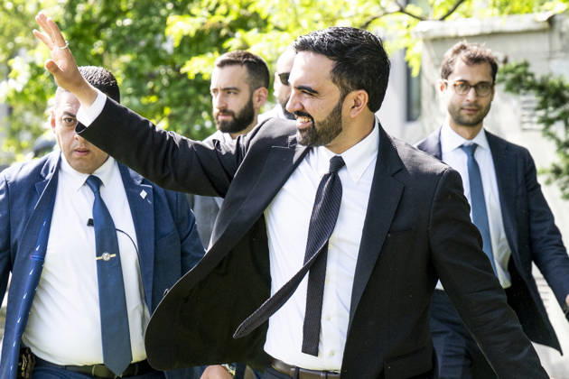 May 28, 2026, Queens, New York, United States: New York City Mayor ZOHRAN MAMDANI (D) waving while arriving for a press conference about housing in Whitey Ford Field in Queens, New York. Queens United States - ZUMAb161 20260528_aap_b161_004 Copyright: xMichaelxBrochsteinx
