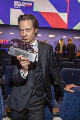 ABB NEWFACES- Tom Schilling Preistraeger zu Gast auf der Party bei der Verleihung der Bunte New Faces Award Film im Delphi Filmpalast am Zoo am 28.05.2026 in Berlin Berlin Deutschland