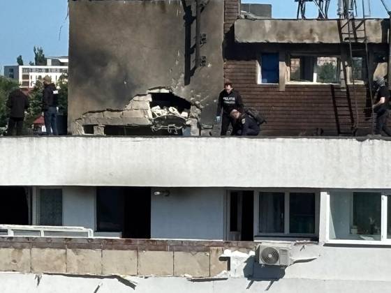 Russian drone crashes into apartment building in Romania GALATI, ROMANIA - MAY 29: A view shows destruction caused by a Russian drone hitting an apartment building in the eastern city of Galati, Romania, on May 29, 2026. Stringer Anadolu Galati Romania. Editorial use only. Please get in touch for any other usage.  Copyright: x2026xAnadoluxStringerx