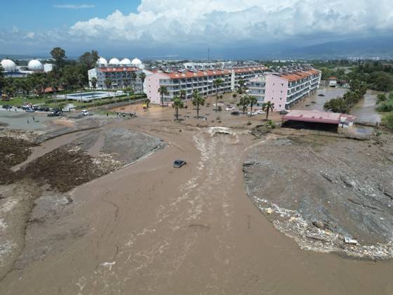 Heavy rain disrupt daily life in Turkiye s Hatay HATAY, TURKIYE - MAY 29: An aerial view of floodwaters after heavy rainfall caused streams and creeks to overflow at the Dortyol and Hassa districts of Hatay, Turkiye, on May 29, 2026. Several vehicles were swept away, while houses, barns and agricultural areas were damaged due to the flooding. Halis Kalkan Anadolu Hatay Turkey. Editorial use only. Please get in touch for any other usage.  Copyright: x2026xAnadoluxHalisxKalkanx