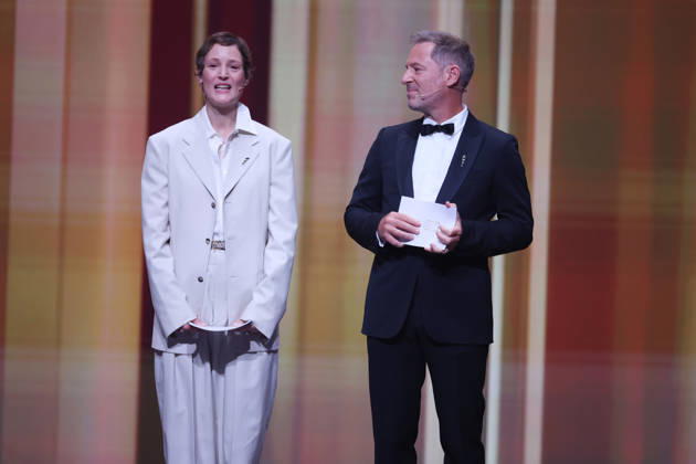 DEUTSCHER FILMPREIS 2026 - SHOW Vicky Krieps und Florian Gallenberger bei der Verleihung DEUTSCHER FILMPREIS 2026 in Berlin Copyright: xEventpressxFuhrx