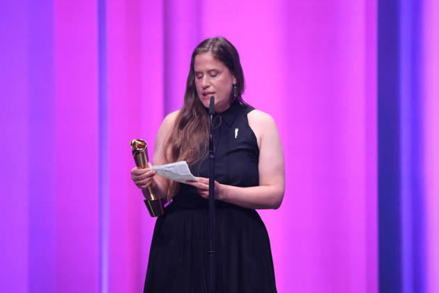 DEUTSCHER FILMPREIS 2026 - SHOW BESTES KOSTÜMBILD Gewinnerin Sabrina Krämer Â· IN DIE SONNE SCHAUEN bei der Verleihung DEUTSCHER FILMPREIS 2026 in Berlin Copyright: xEventpressxFuhrx