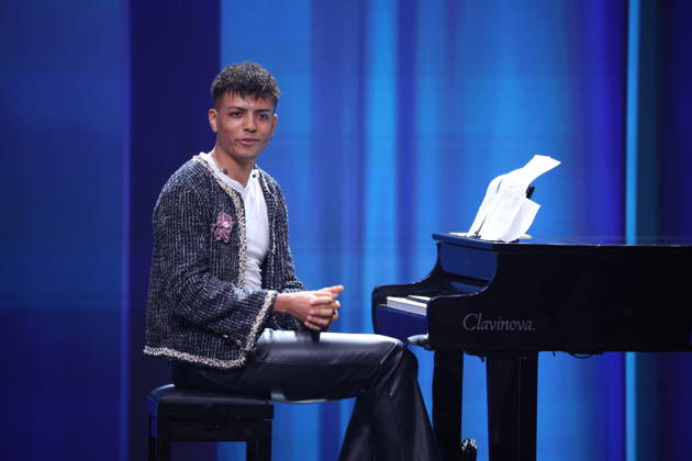 DEUTSCHER FILMPREIS 2026 - SHOW Louis Philippson Laudator BESTE FILMMUSIK bei der Verleihung DEUTSCHER FILMPREIS 2026 in Berlin Copyright: xEventpressxFuhrx