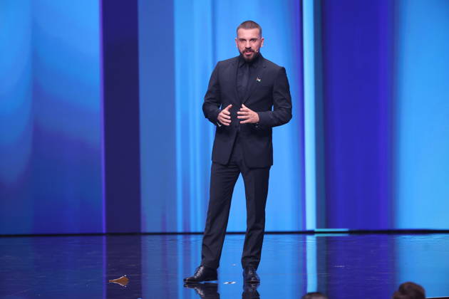 DEUTSCHER FILMPREIS 2026 - SHOW Edin Hasanovic Laudator BESTE MÄNNLICHE NEBENROLLE bei der Verleihung DEUTSCHER FILMPREIS 2026 in Berlin Copyright: xEventpressxFuhrx