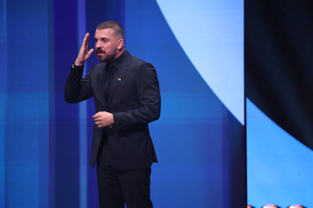 DEUTSCHER FILMPREIS 2026 - SHOW Edin Hasanovic Laudator BESTE MÄNNLICHE NEBENROLLE bei der Verleihung DEUTSCHER FILMPREIS 2026 in Berlin Copyright: xEventpressxFuhrx