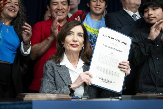 May 29, 2026, New York City, New York, United States: New York State Governor KATHY HOCHUL (D) in her NYC office just after signing into law new legislation to protect people in New York from overreach by ICE New York City United States - ZUMAb161 20260529_aap_b161_013 Copyright: xMichaelxBrochsteinx