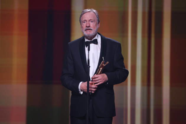 DEUTSCHER FILMPREIS 2026 - SHOW Michael Wittenborn Â· ACH, DIESE LÜCKE, DIESE ENTSETZLICHE LÜCKE - BESTE MÄNNLICHE NEBENROLLE und Christian Friedel bei der Verleihung DEUTSCHER FILMPREIS 2026 in Berlin Copyright: xEventpressxFuhrx