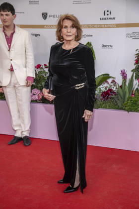 ABB FILMPREIS- Senta Berger zu Gast auf dem roten Teppich bei der Verleihung des Deutschen Filmpreis Lola 26 am Palais am Funkturm am 29.05.2026 in Berlin Berlin Deutschland