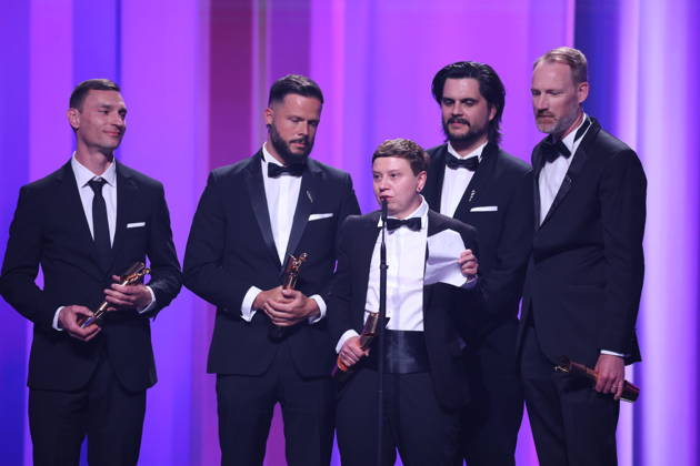 DEUTSCHER FILMPREIS 2026 - SHOW Claudio Demel, Billie Mind, Kai Tebbel, Sebastian Heyser, Jürgen Schulz IN DIE SONNE SCHAUEN- BESTE TONGESTALTUNG bei der Verleihung DEUTSCHER FILMPREIS 2026 in Berlin Copyright: xEventpressxFuhrx
