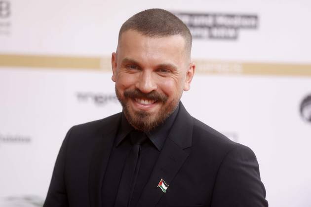 29.05.2026, Edin Hasanovic, mit Palästina-Flagge, bei der Verleihung des Deutscher Filmpreis, 2026, Lola, in Berlin, Roter Teppich,
