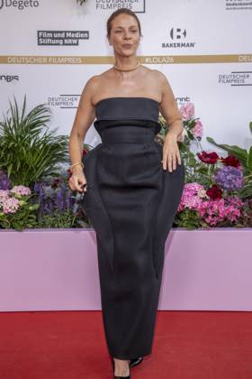 ABB FILMPREIS- Jessica Schwarz zu Gast auf dem roten Teppich bei der Verleihung des Deutschen Filmpreis Lola 26 am Palais am Funkturm am 29.05.2026 in Berlin Berlin Deutschland