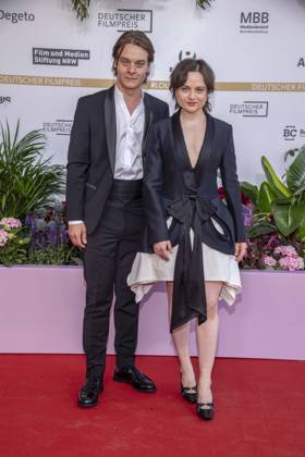 ABB FILMPREIS- Charlie Heaton und Lena Urzendowsky zu Gast auf dem roten Teppich bei der Verleihung des Deutschen Filmpreis Lola 26 am Palais am Funkturm am 29.05.2026 in Berlin Berlin Deutschland