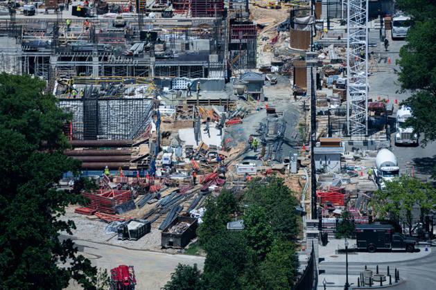 Workers continue construction on the White House Ballroom in Washington, DC on Friday, May 29, 2026. President Donald Trump has faced roadblocks as he seeks for $1 billion from Congress for the project.  WAP20260529046 AARONxSCHWARTZ