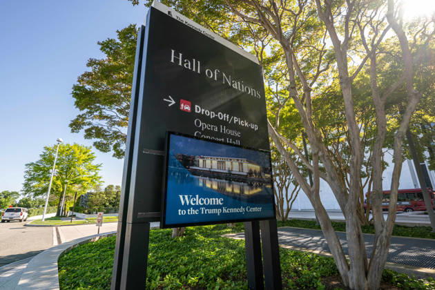 May 29, 2026, Washington, Disitrict Of Columbia, United States: Exterior view of the John F. Kennedy Center for the Performing Arts in Washington, D.C. A federal judge ordered President DONALD TRUMP s name be removed from the building, ruling that only Congress has the authority to rename the institution. Washington United States - ZUMAk206 20260529_znp_k206_036 Copyright: xMattxKaminskyx