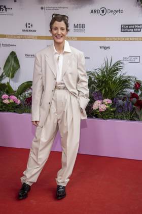 ABB FILMPREIS- Vicky Krieps zu Gast auf dem roten Teppich bei der Verleihung des Deutschen Filmpreis Lola 26 am Palais am Funkturm am 29.05.2026 in Berlin Berlin Deutschland