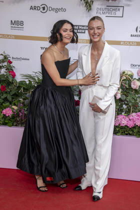 ABB FILMPREIS- Tomomi Themann und Lilly Krug zu Gast auf dem roten Teppich bei der Verleihung des Deutschen Filmpreis Lola 26 am Palais am Funkturm am 29.05.2026 in Berlin Berlin Deutschland