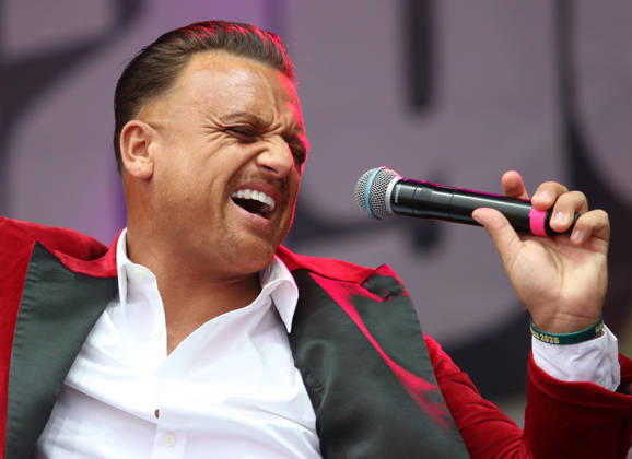 Menowin Fröhlich beim SchlagerOlymp 2026 Auftritt beim Schlagerfestival am 30.05.2026 auf dem Zentralen Festplatz in Berlin. Copyright: xmix1x