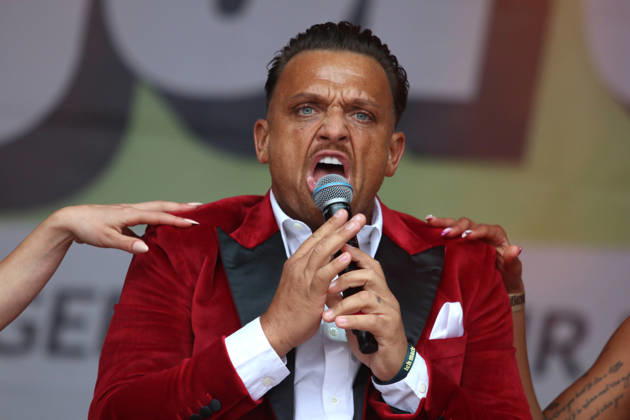 Menowin Fröhlich beim SchlagerOlymp 2026 Auftritt beim Schlagerfestival am 30.05.2026 auf dem Zentralen Festplatz in Berlin. Copyright: xmix1x